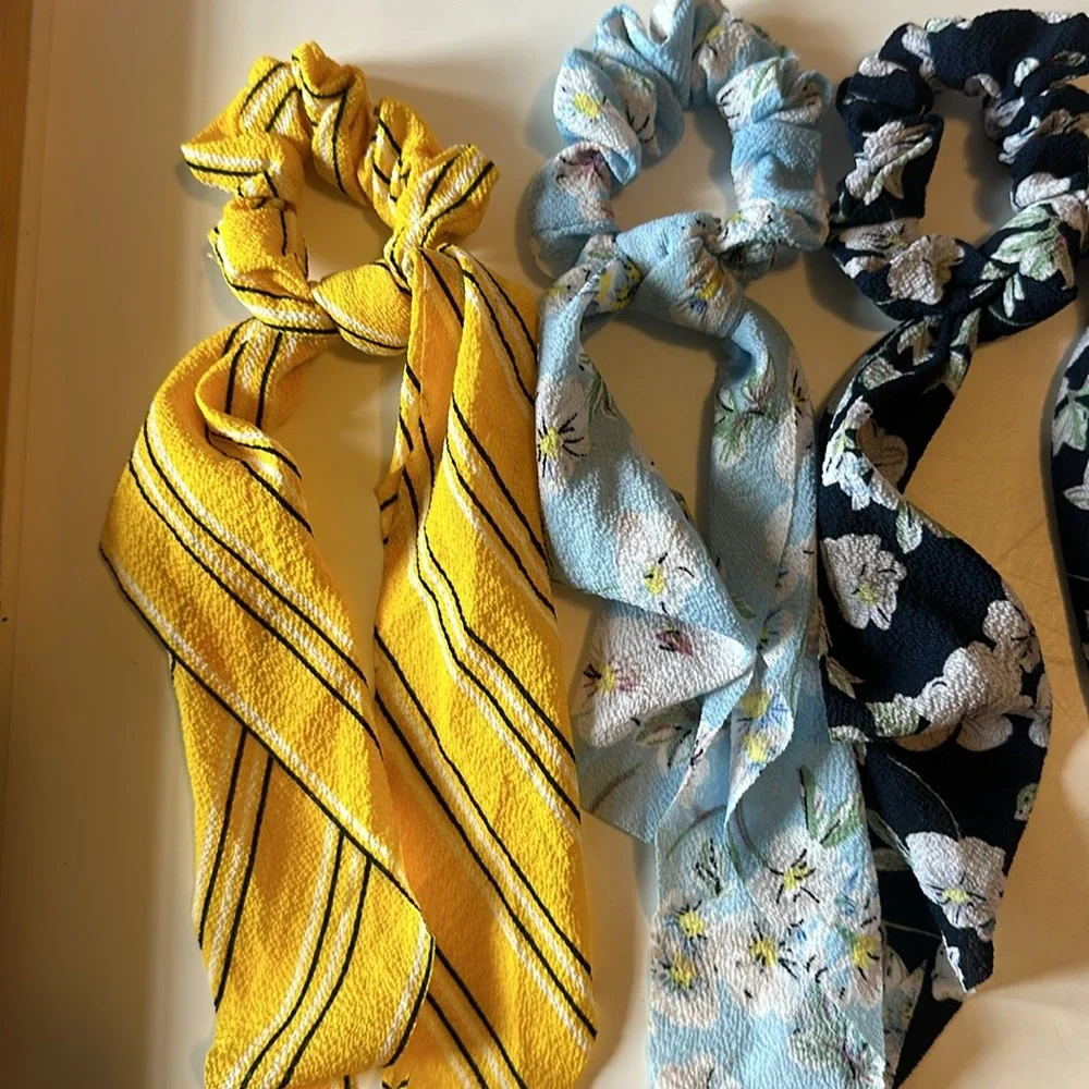 Bundle 10 Hair Ties “bandana-like”